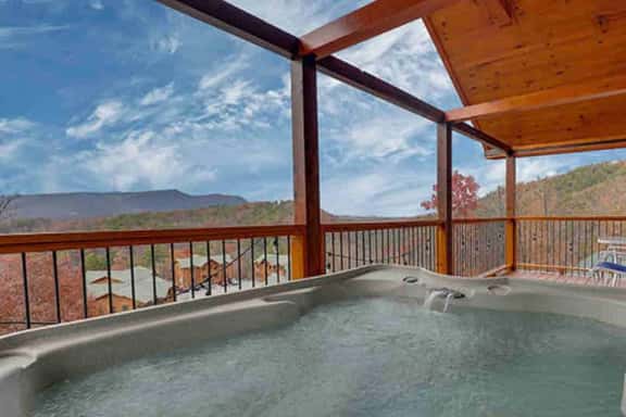 Sky Top Lodge - Image 1